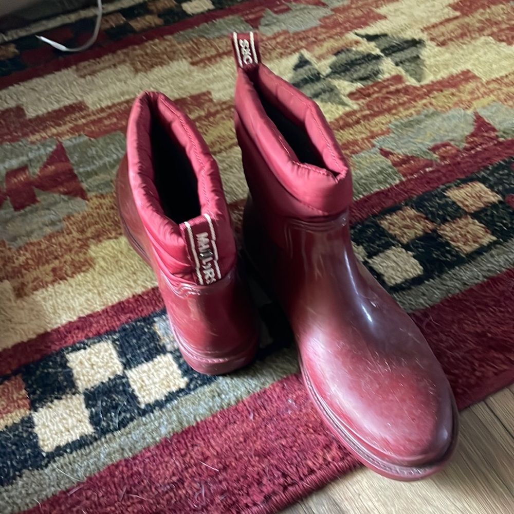 Michael Kors rain mini boots